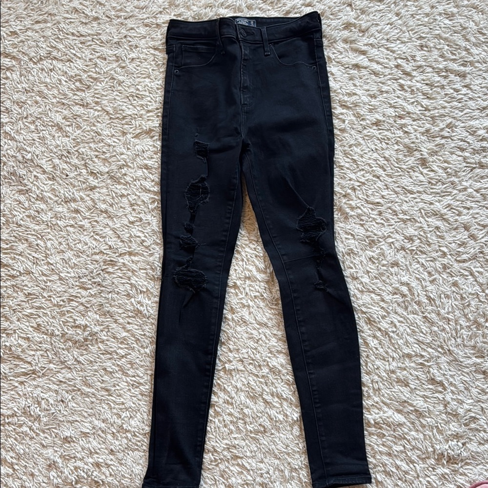 Abercrombie and Fitch Black Distressed Women's Jeans